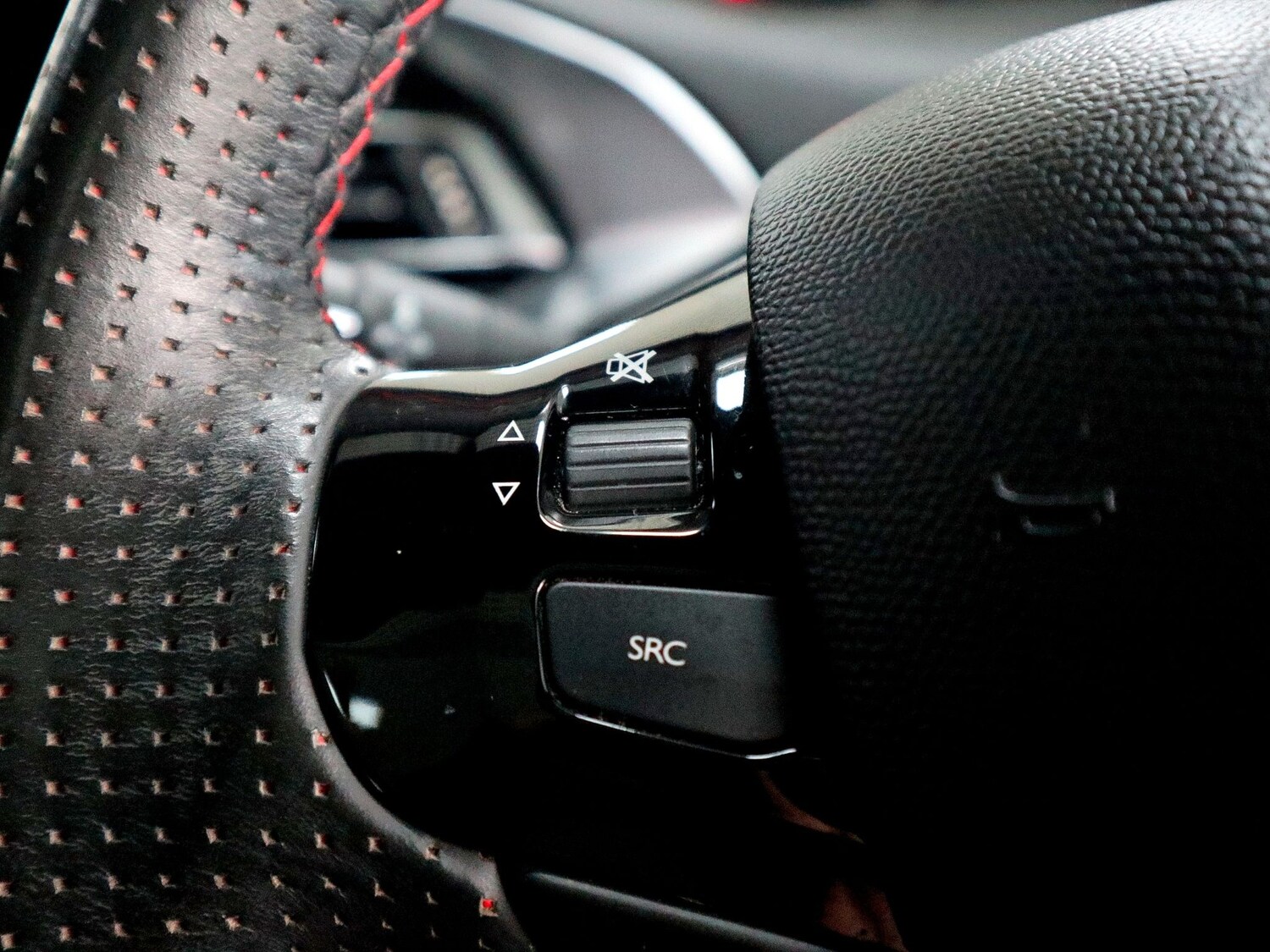 Used Peugeot 308 2020 for sale - 75899704: Photo 37