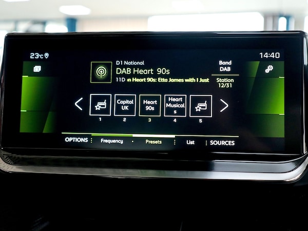 Used Peugeot 208 2022 for sale - 75338354: Photo 28