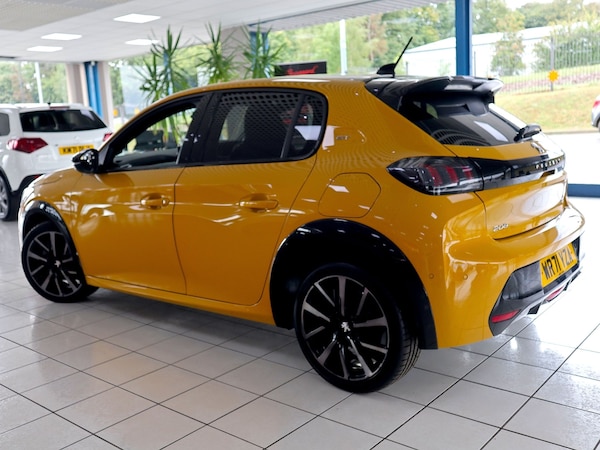 Used Peugeot 208 2022 for sale - 75338354: Photo 2