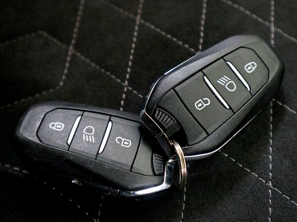 Used Peugeot 208 2022 for sale - 75338354: Photo 42