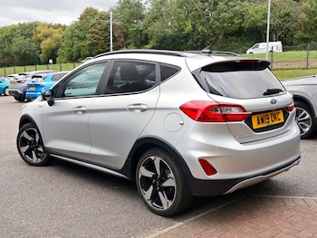 Used Ford Fiesta 2019 for sale - 76000431: Photo 2