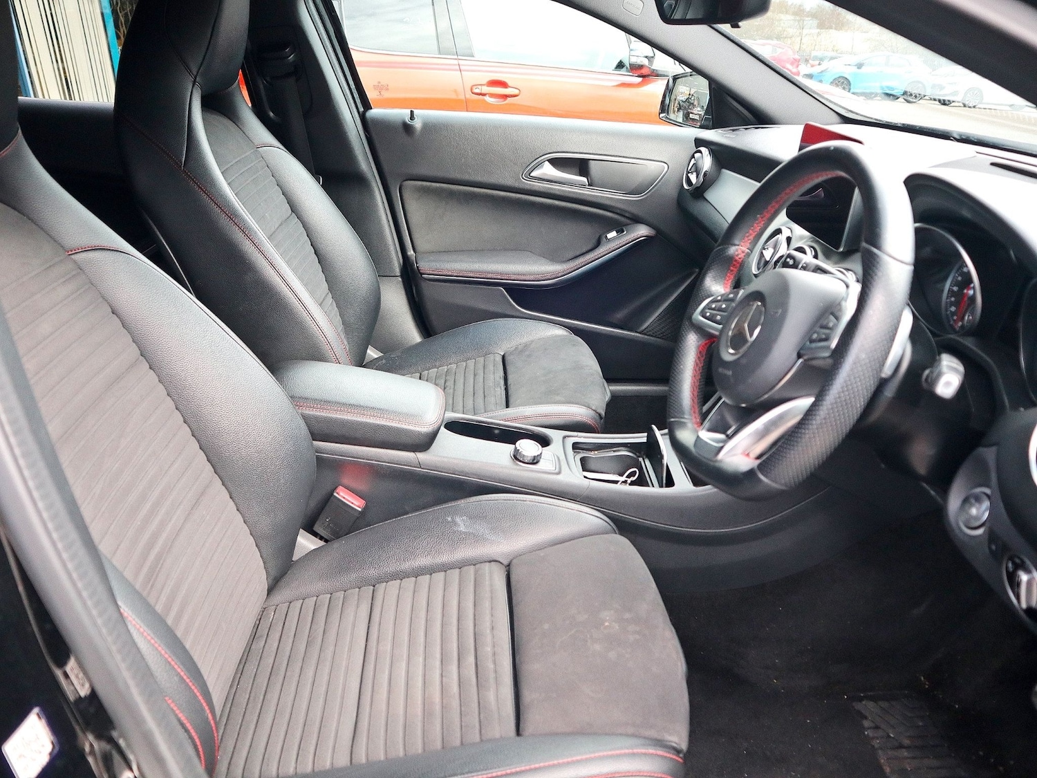 Used Mercedes-Benz GLA 2019 for sale - 78071036: Photo 3