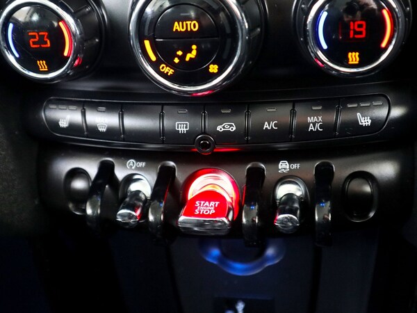 Used MINI Hatch 2019 for sale - 74179506: Photo 35