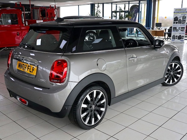 Used MINI Hatch 2019 for sale - 74179506: Photo 7