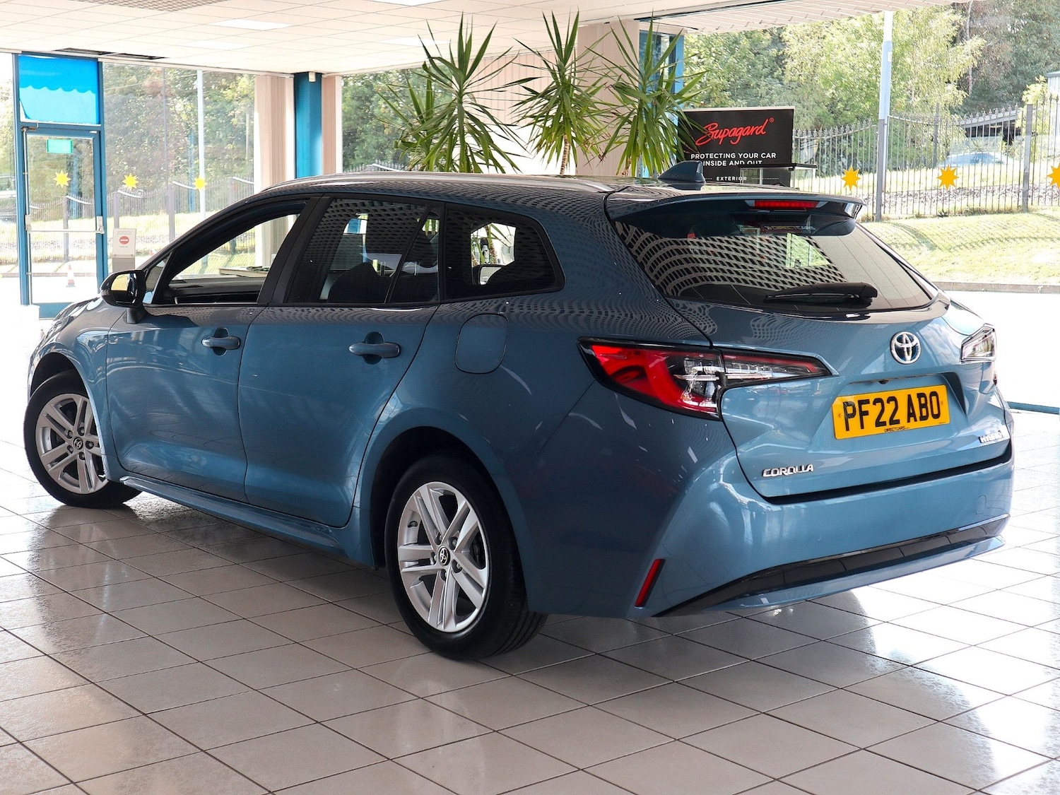 Used Toyota Corolla 2022 for sale - 76571312: Photo 2