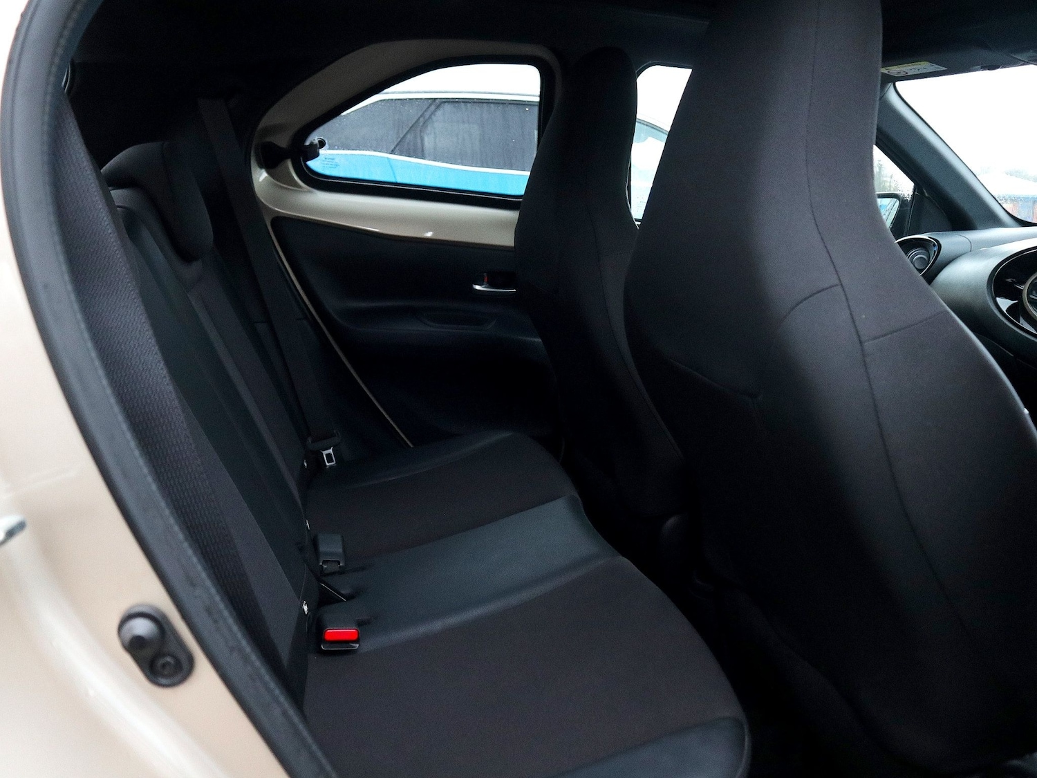 Used Toyota Aygo X 2022 for sale - 77610374: Photo 4