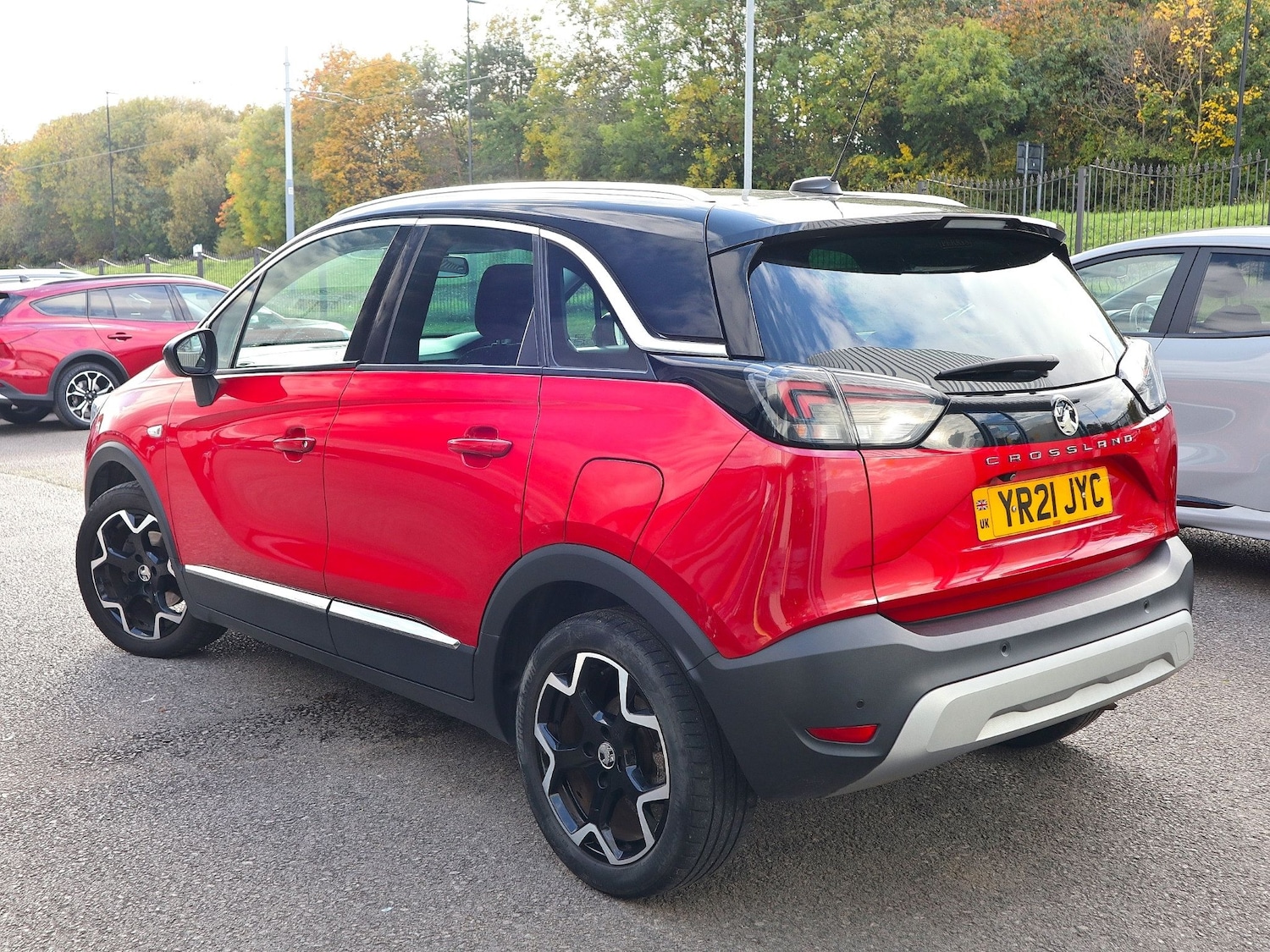 Used Vauxhall Crossland 2021 for sale - 76347408: Photo 2