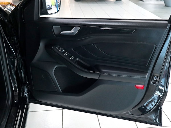 Used Ford Focus 2022 for sale - 74179519: Photo 19