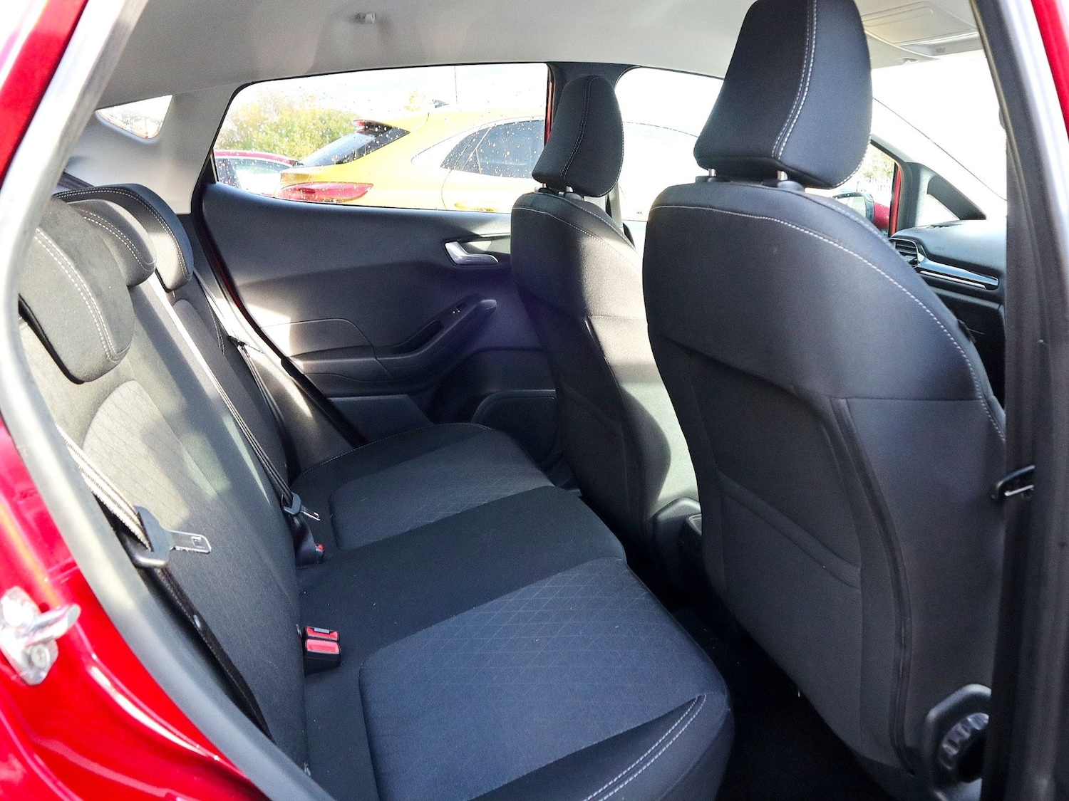 Used Ford Fiesta 2019 for sale - 76369504: Photo 4