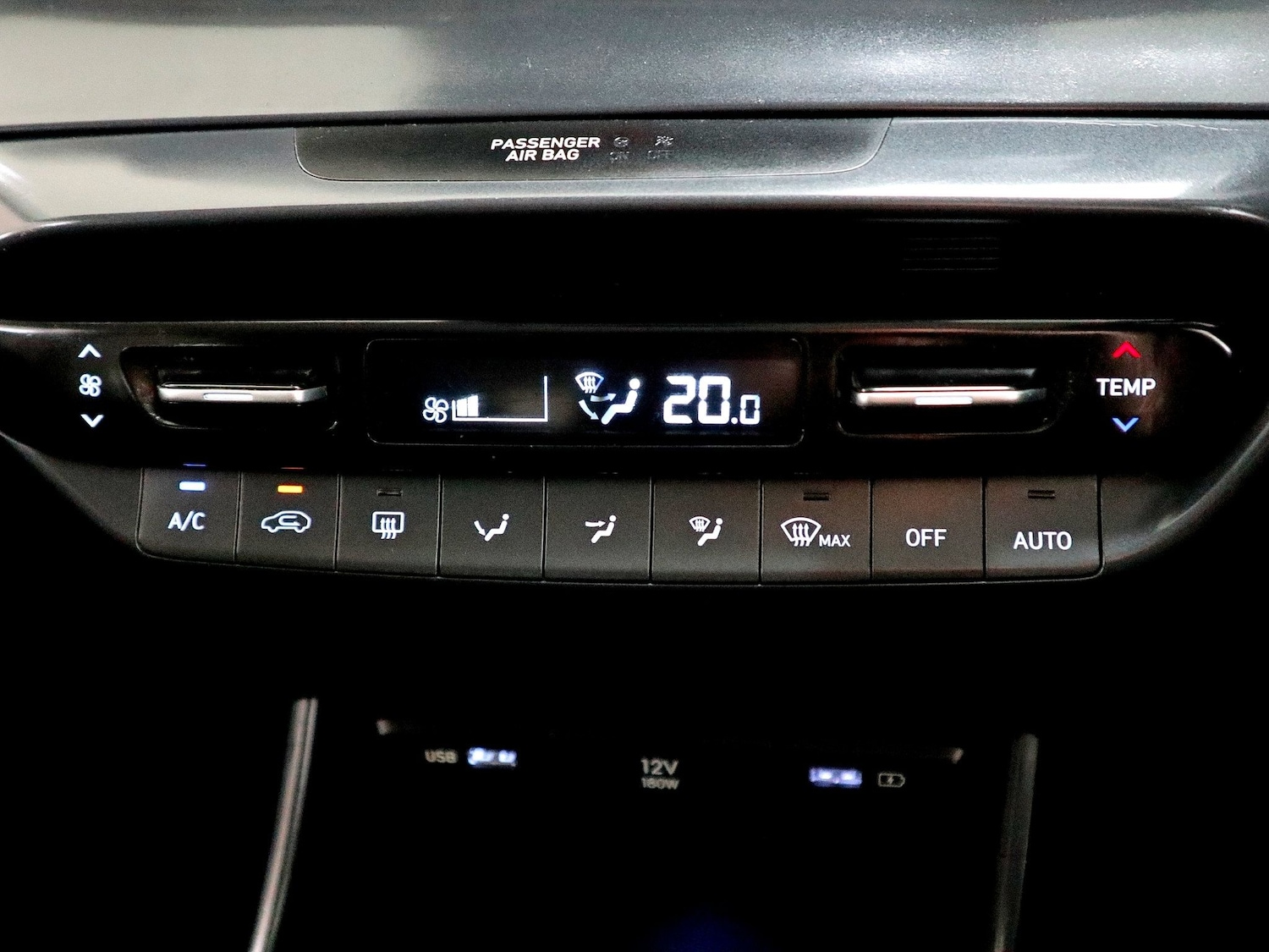 Used Hyundai i20 2022 for sale - 76548011: Photo 34