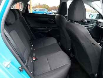 Used Hyundai i20 2022 for sale - 76548011: Photo