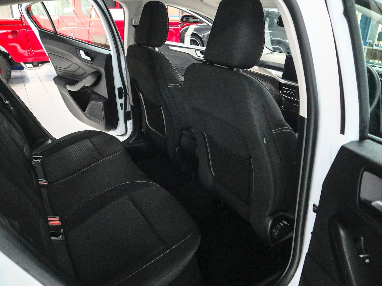 Used Ford Focus 2023 for sale - 77329383: Photo 18