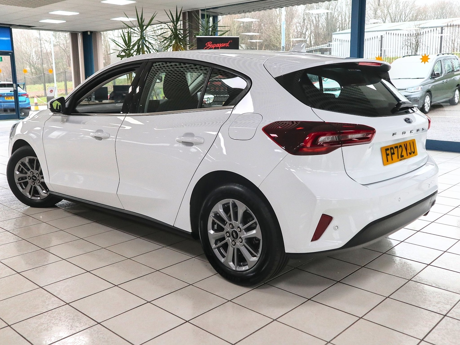 Used Ford Focus 2023 for sale - 77329383: Photo 2