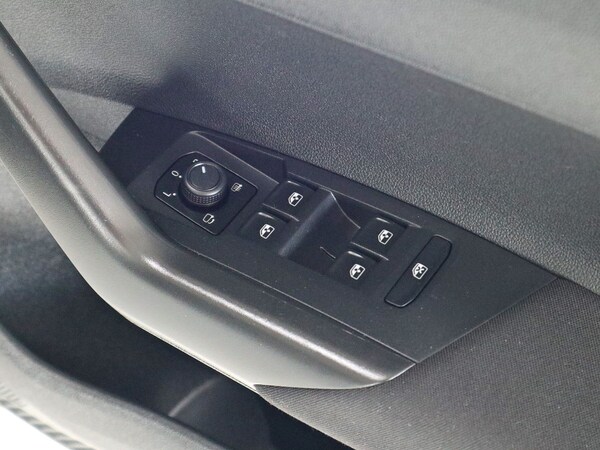 Used Volkswagen Taigo 2024 for sale - 75550582: Photo 24