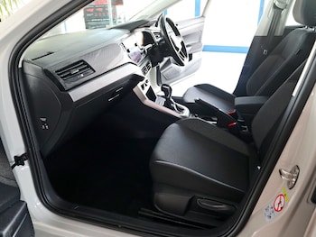 Used Volkswagen Taigo 2024 for sale - 75550582: Photo