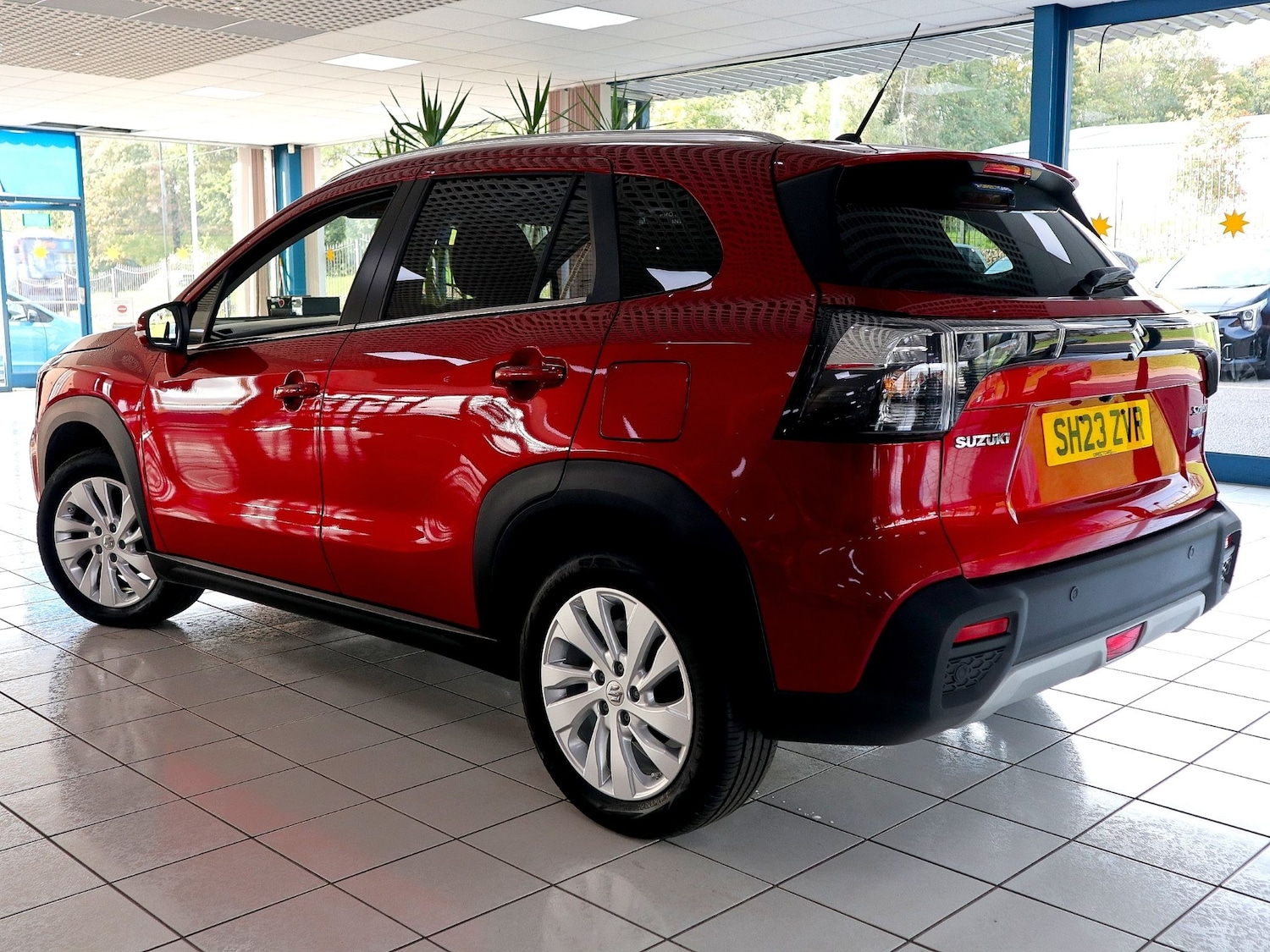 Used Suzuki SX4 S-Cross 2023 for sale - 76082902: Photo 2