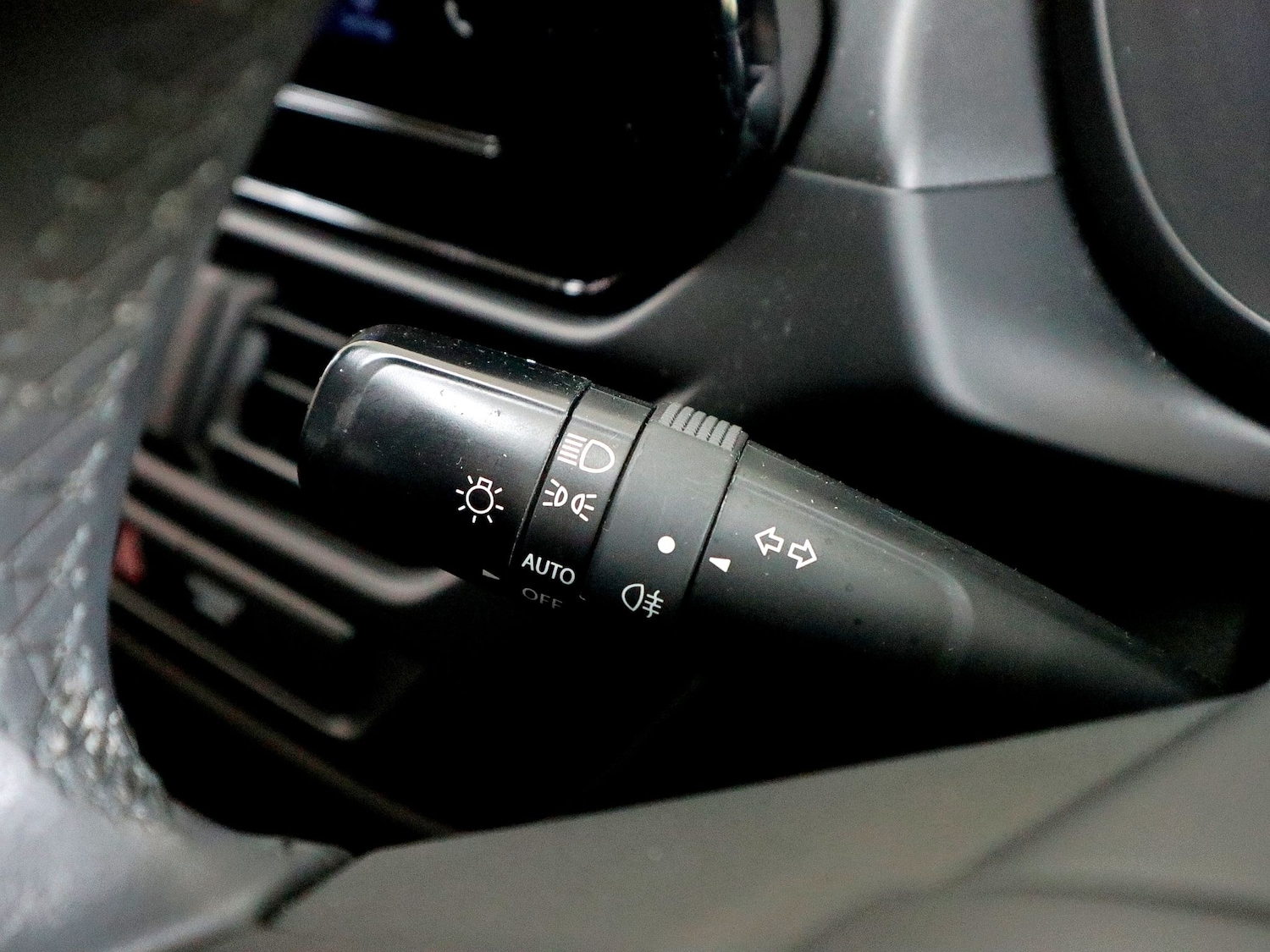 Used Suzuki SX4 S-Cross 2023 for sale - 76082902: Photo 38