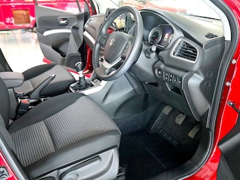 Used Suzuki SX4 S-Cross 2023 for sale - 76082902: Photo