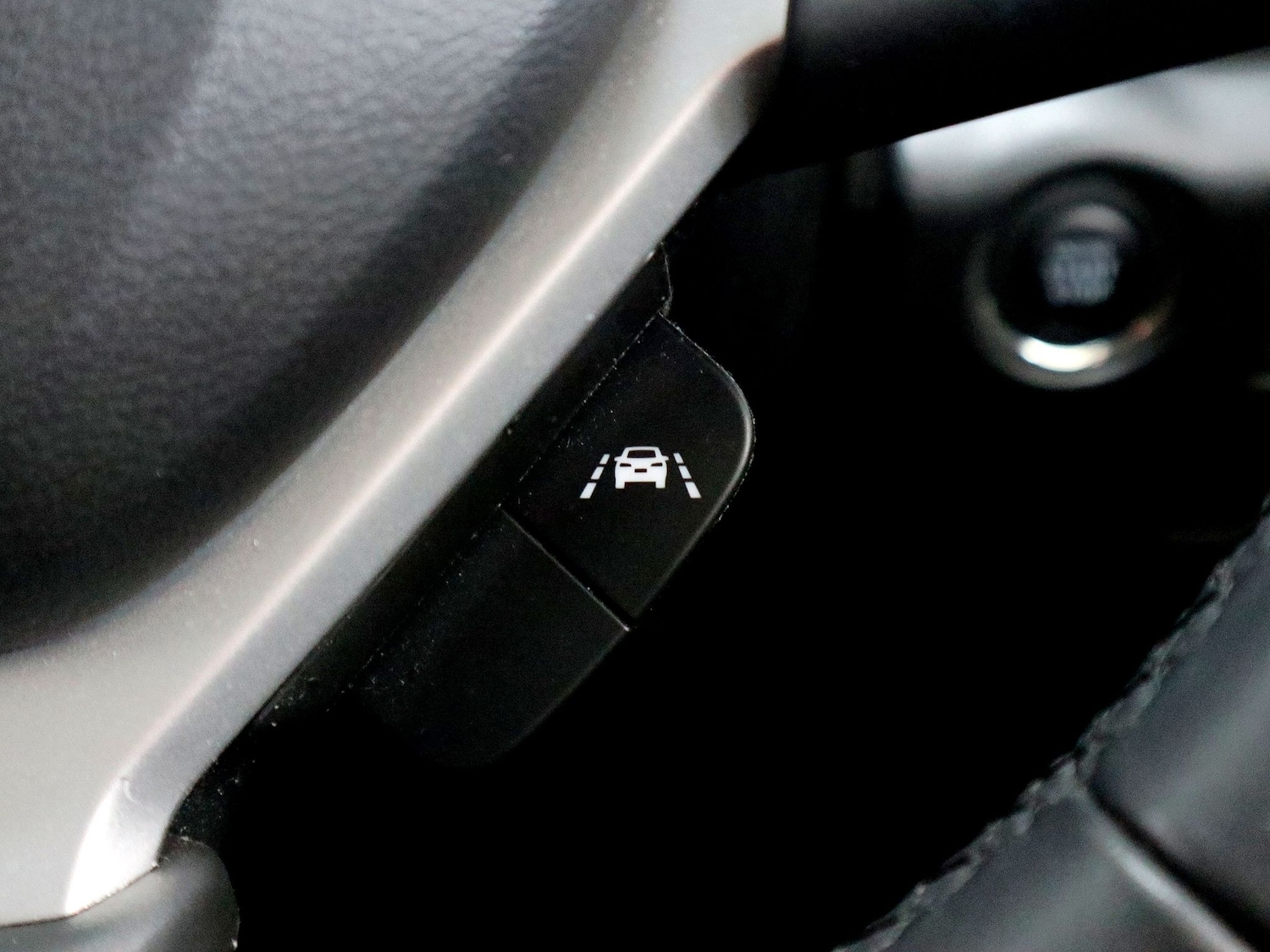 Used Suzuki SX4 S-Cross 2023 for sale - 76082902: Photo 40