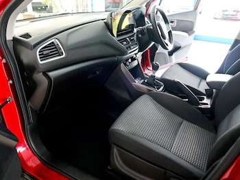 Used Suzuki SX4 S-Cross 2023 for sale - 76082902: Photo