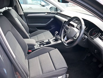 Used Volkswagen Passat 2020 for sale - 75913763: Photo
