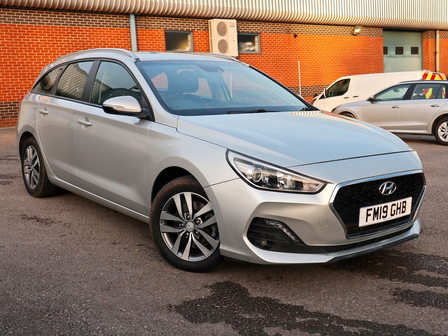 Used Hyundai i30 2019 for sale - 76656417: Photo 1