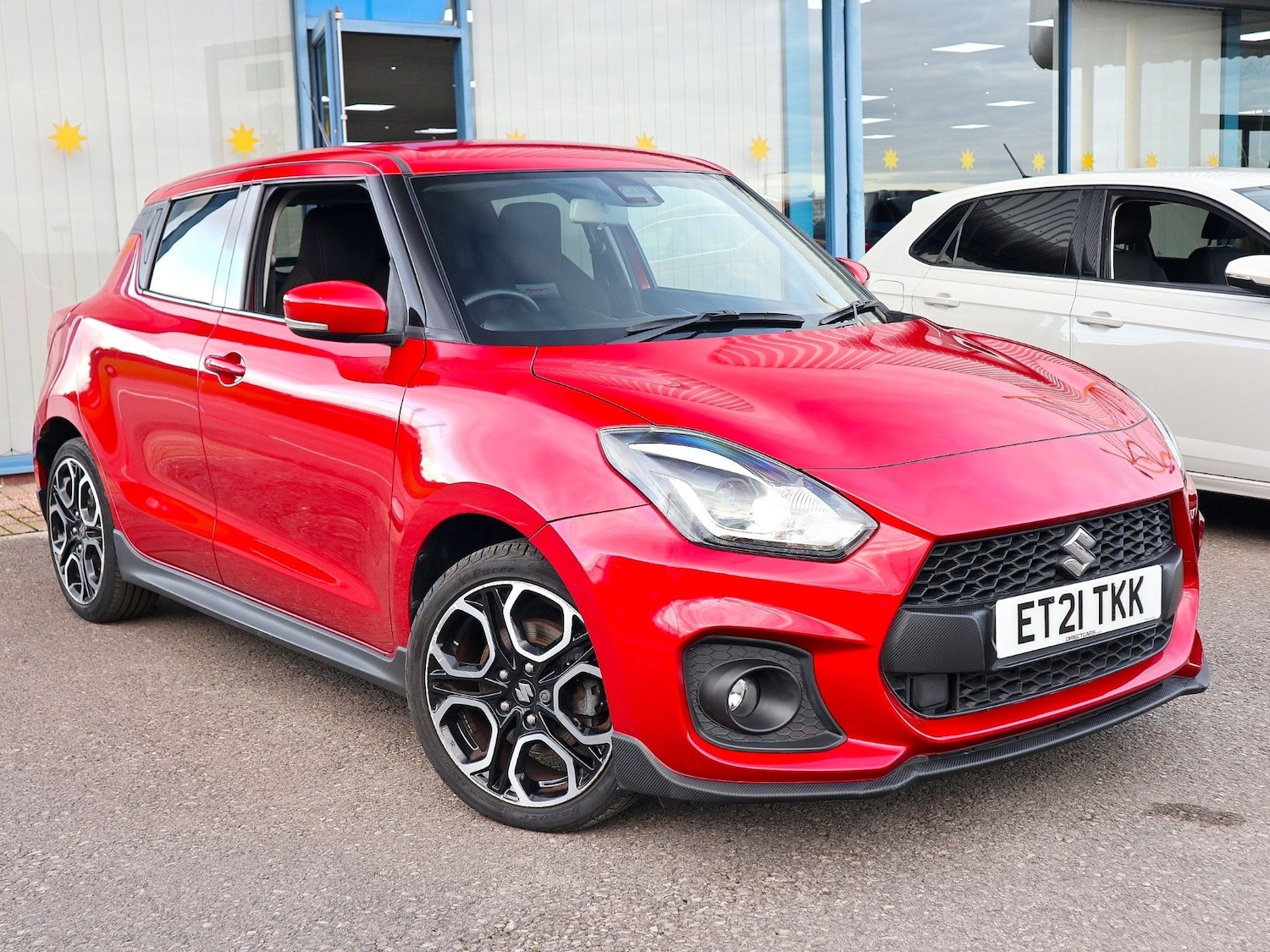 Used Suzuki Swift 2021 for sale - 76347409: Photo 1