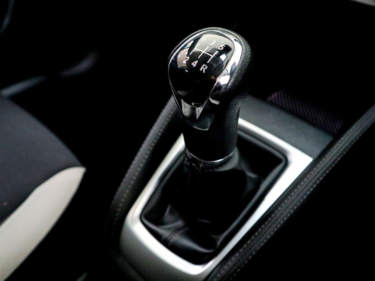 Used Nissan Micra 2018 for sale - 76431100: Photo 31