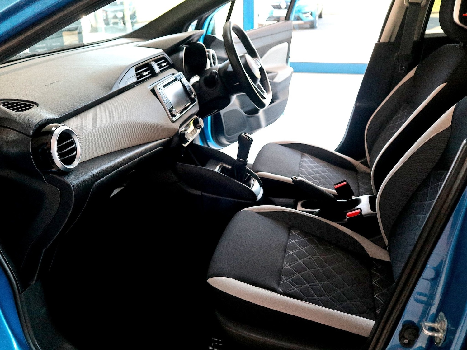 Used Nissan Micra 2018 for sale - 76431100: Photo 4