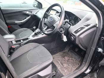 Used Ford Focus 2015 for sale - 79697507: Photo