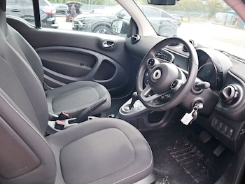 Used smart fortwo 2019 for sale - 79290618: Photo