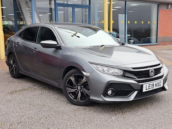 Used Honda Civic 2019 for sale - 77807408: Photo