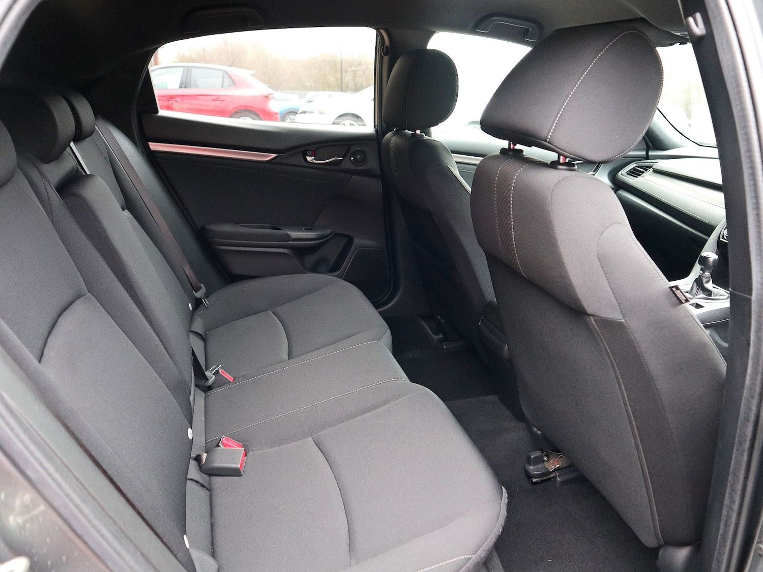 Used Honda Civic 2019 for sale - 77807408: Photo 4