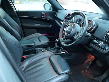 Used MINI Countryman 2018 for sale - 76431084: Photo