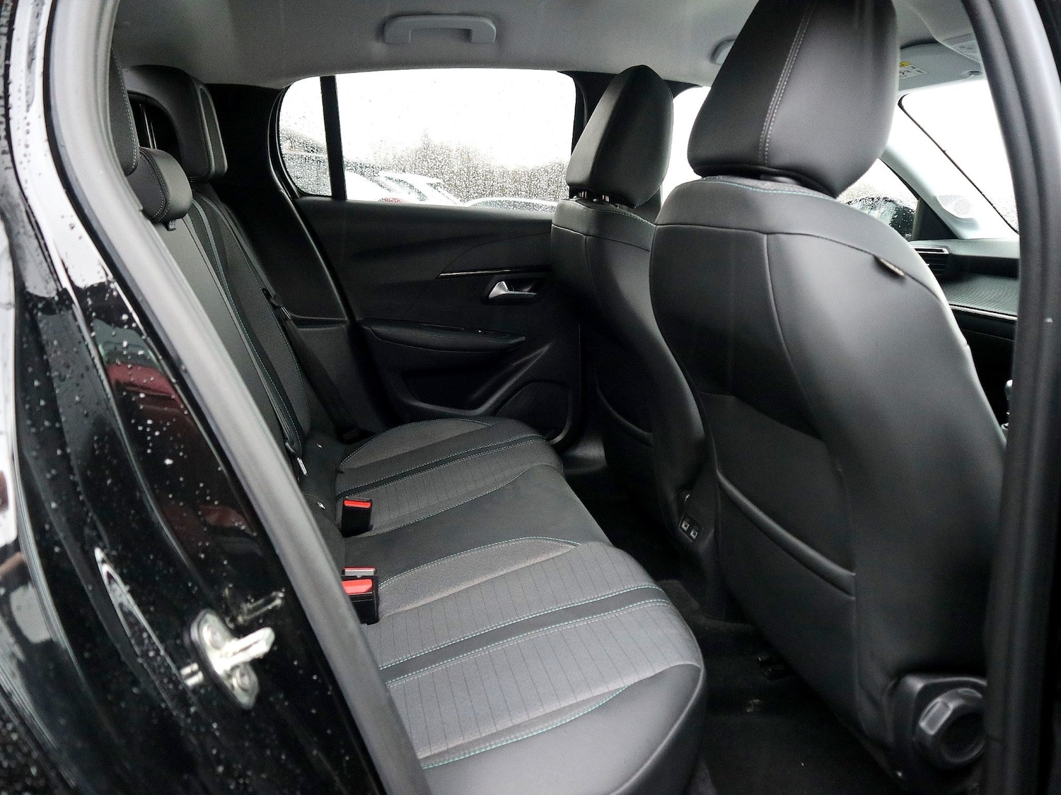 Used Peugeot 208 2021 for sale - 77548478: Photo 4