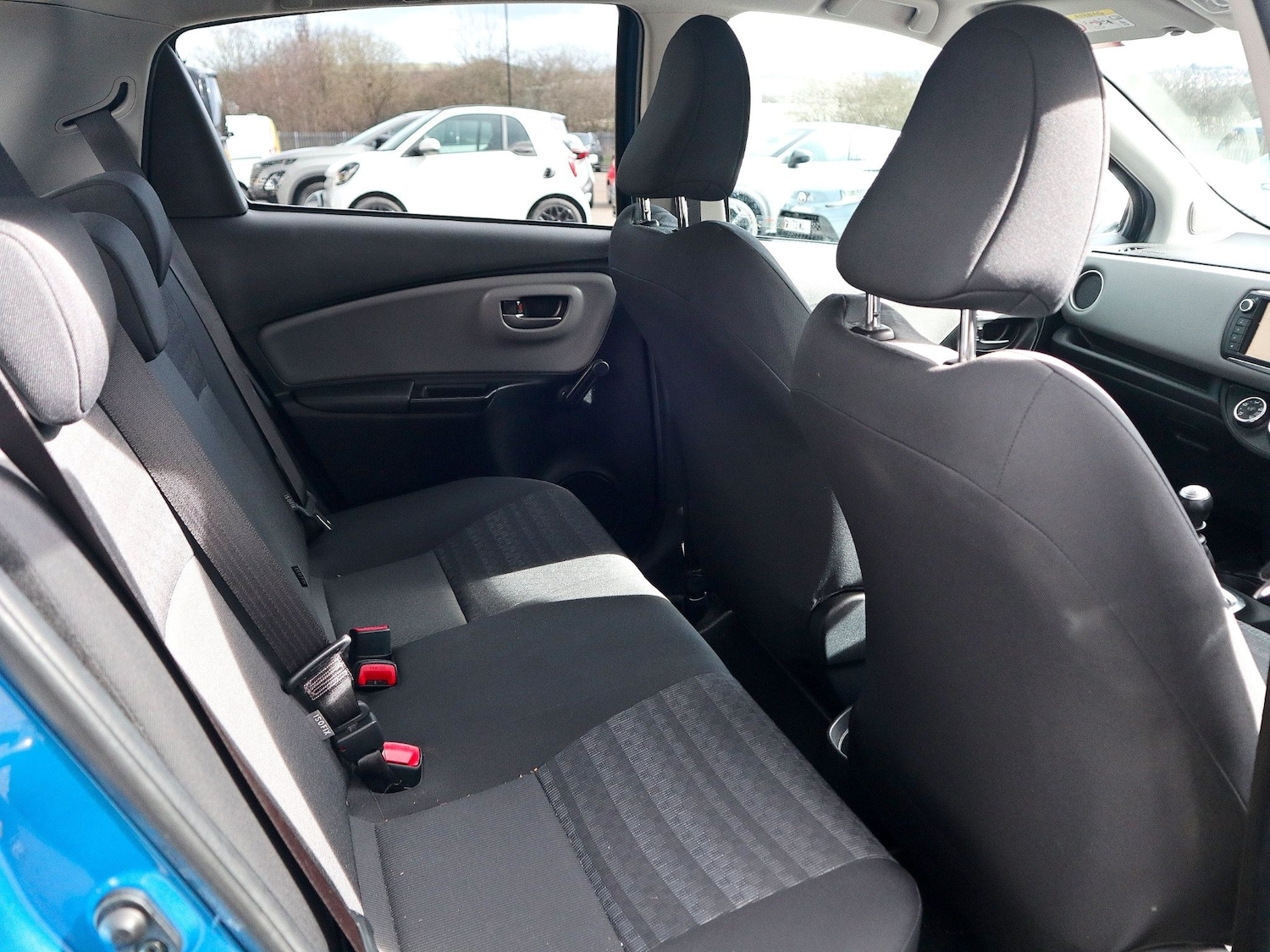 Used Toyota Yaris 2017 for sale - 77881350: Photo 4