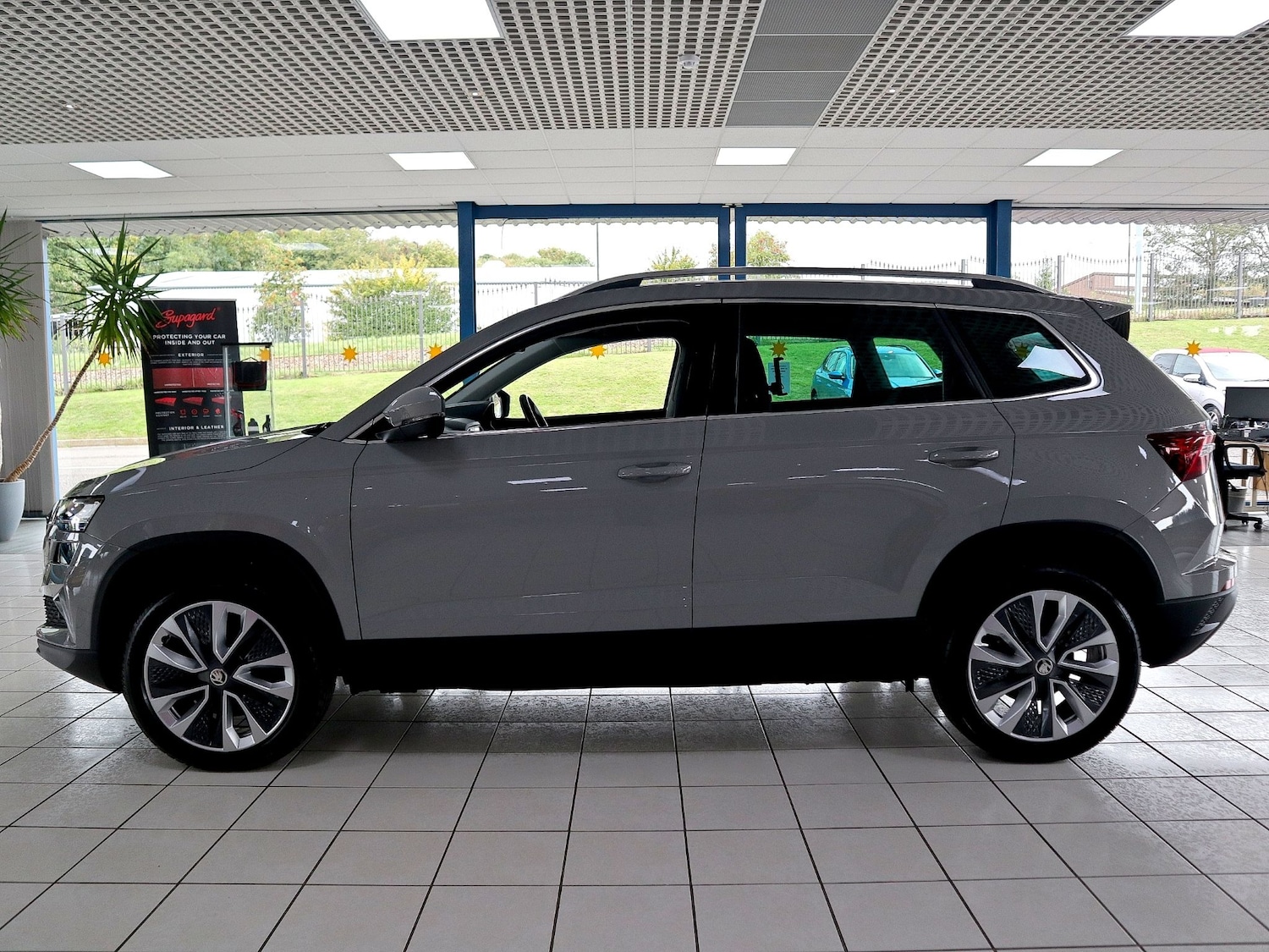 Used Skoda Karoq 2023 for sale - 76000437: Photo 10