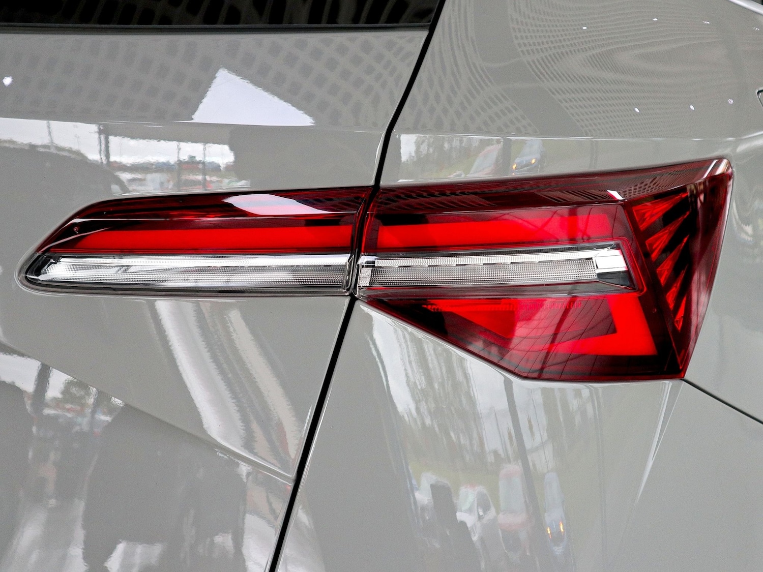 Used Skoda Karoq 2023 for sale - 76000437: Photo 15