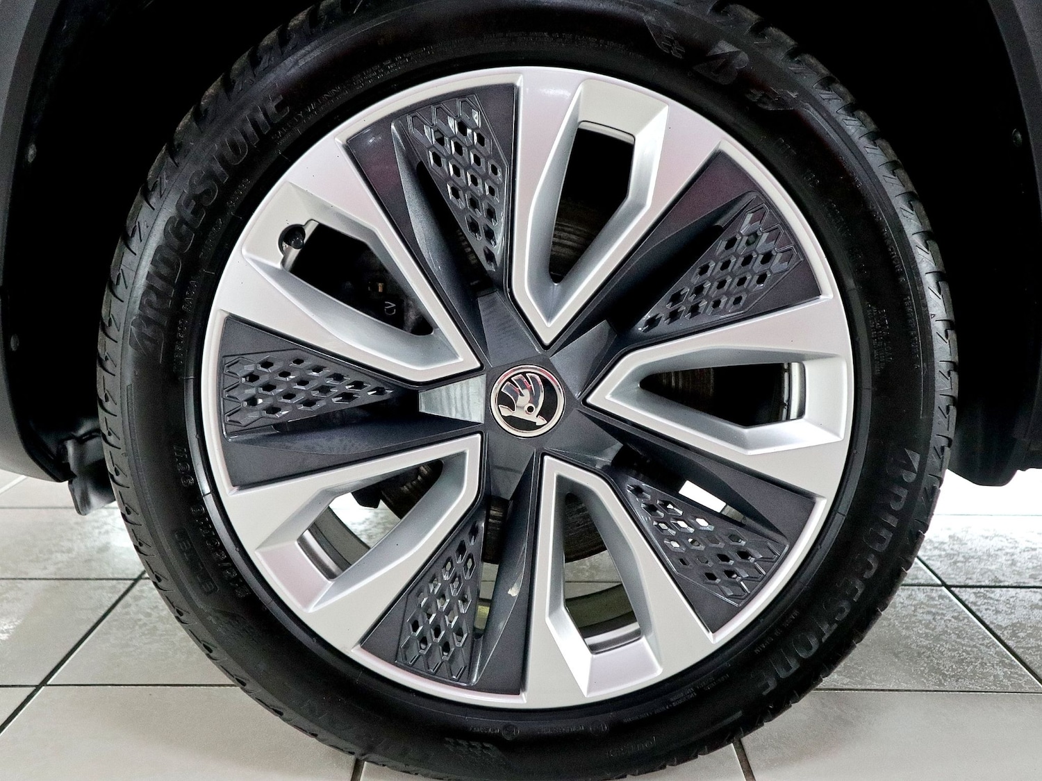 Used Skoda Karoq 2023 for sale - 76000437: Photo 16