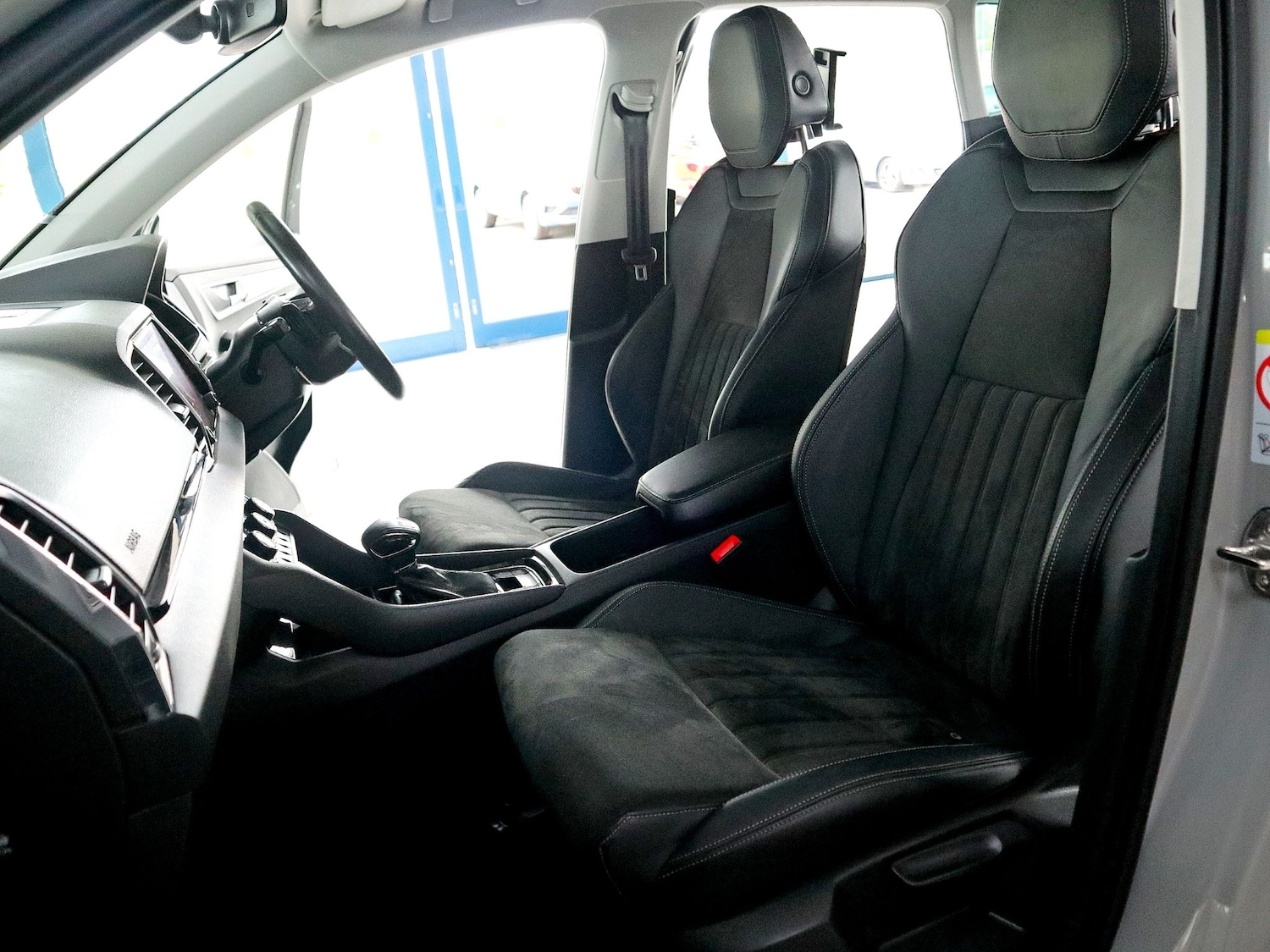 Used Skoda Karoq 2023 for sale - 76000437: Photo 23