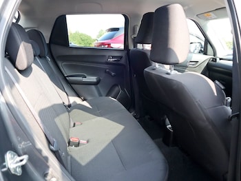 Used Suzuki Swift 2020 for sale - 75599203: Photo