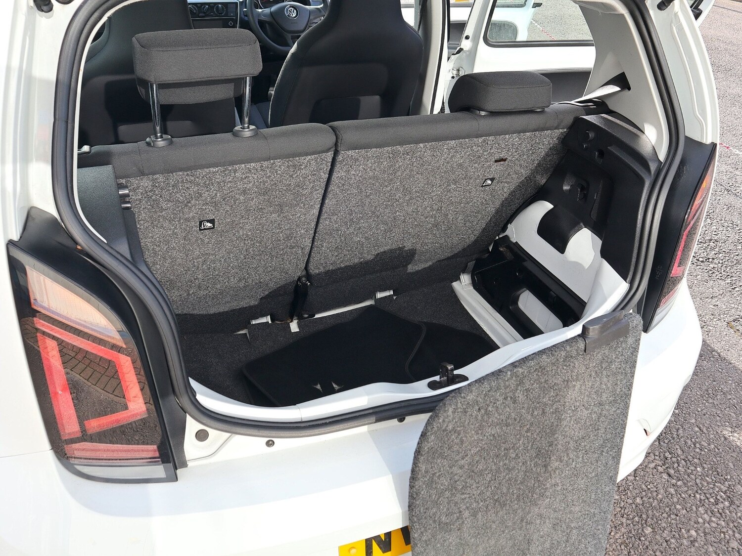 Used Volkswagen up! 2017 for sale - 76387445: Photo 5