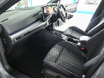 Used Volkswagen Golf 2025 for sale - 78660145: Photo