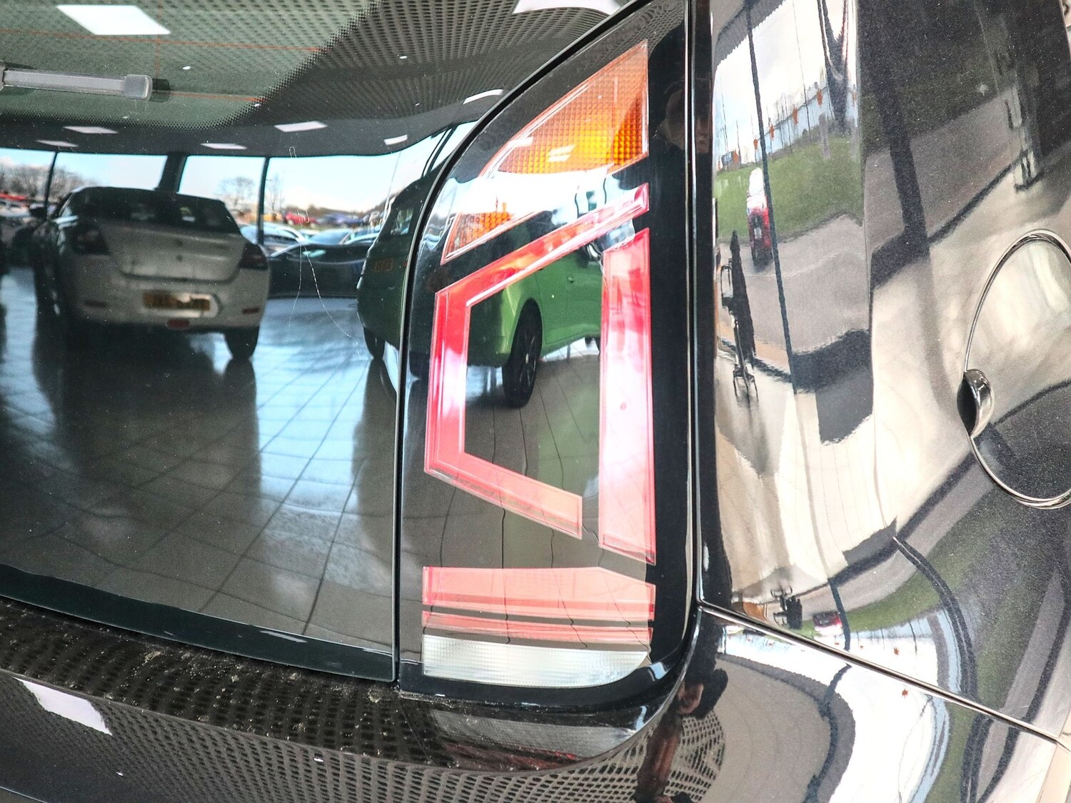 Used Volkswagen up! 2019 for sale - 77682046: Photo 15