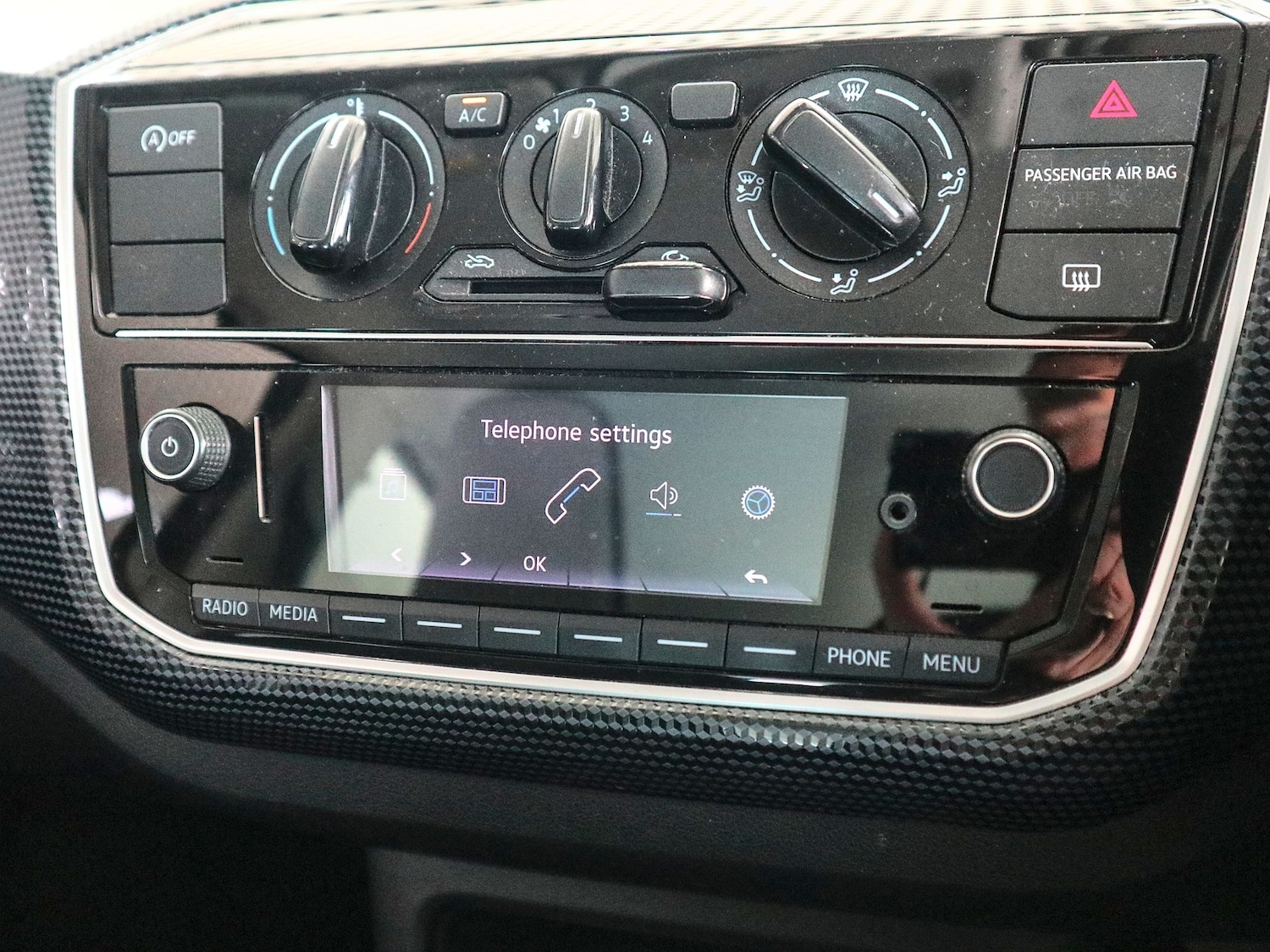 Used Volkswagen up! 2019 for sale - 77682046: Photo 30