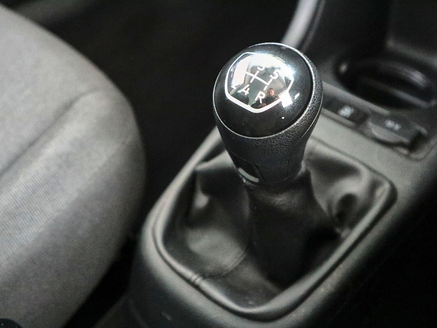 Used Volkswagen up! 2019 for sale - 77682046: Photo 31