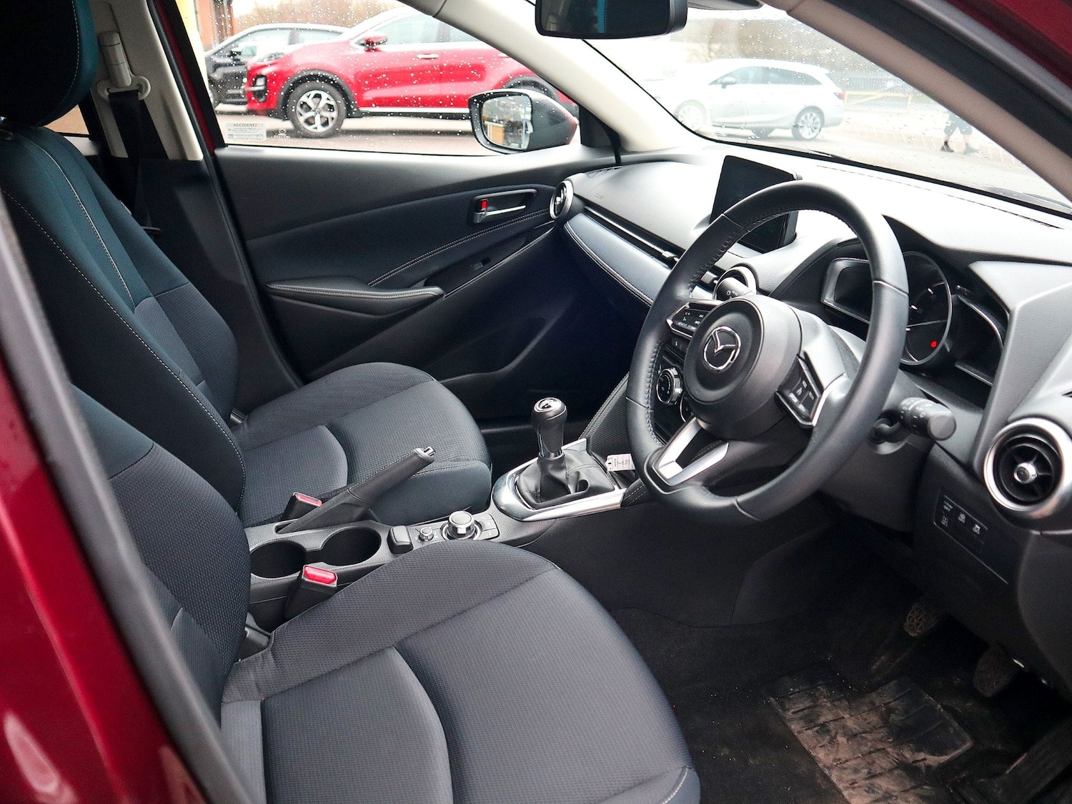 Used Mazda Mazda2 2021 for sale - 77682050: Photo 3