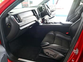 Used Volvo XC60 2018 for sale - 79711179: Photo