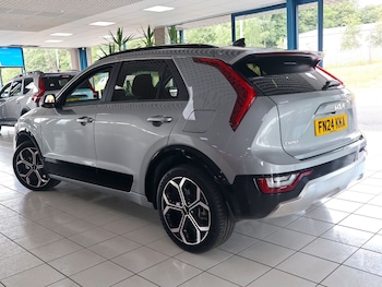 Used Kia Niro 2024 for sale - 79048210: Photo