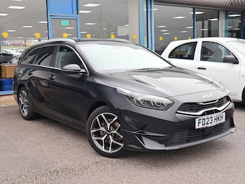 Used Kia Ceed 2023 for sale - 77807398: Photo